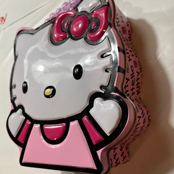 Hello Kitty CAT Face TIN box CARRY CASE latch Lock Pink Beaded Handle Sanrio OS - Picture 10 of 13